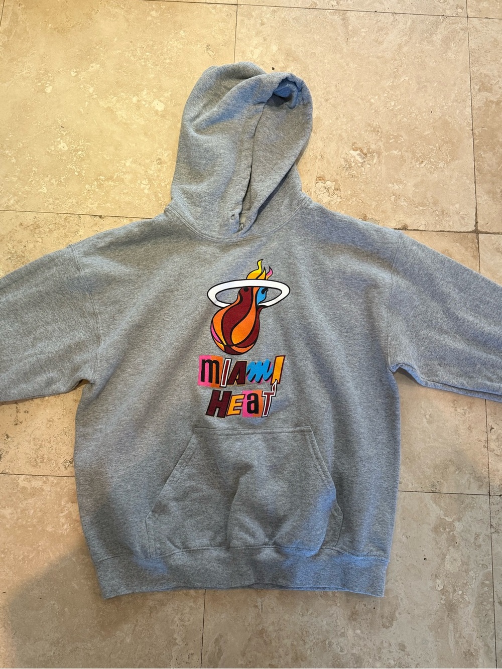 Miami Heat Gray Graphic Hoodie size large